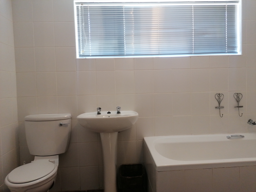 3 Bedroom Property for Sale in C Place Eastern Cape